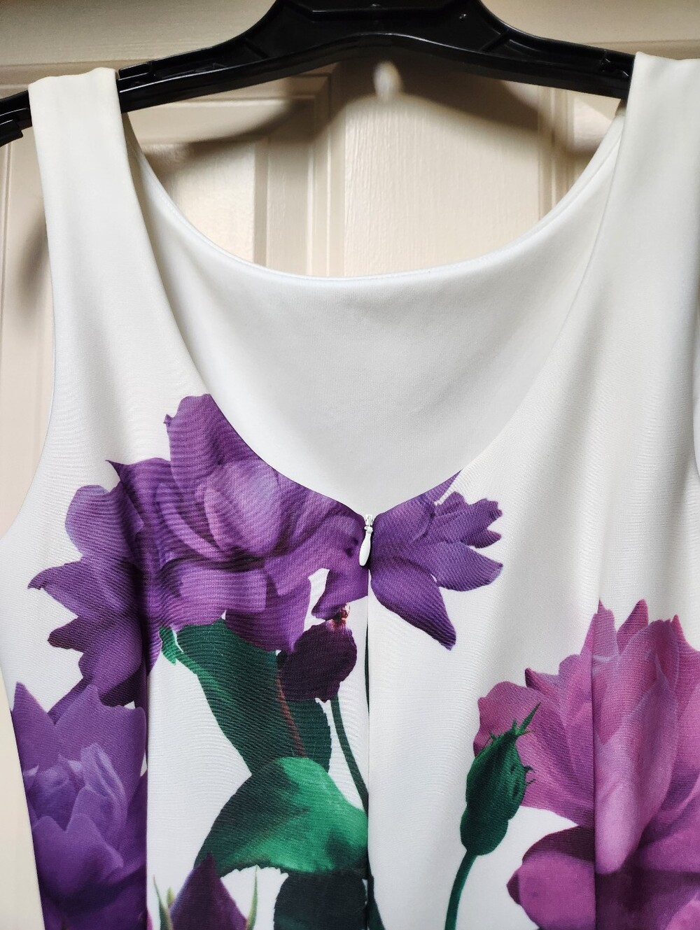 Dressbarn White & Purple Floral Sleeveless Scuba Fit & Flare Dress, Sz 4 - Picture 4 of 6